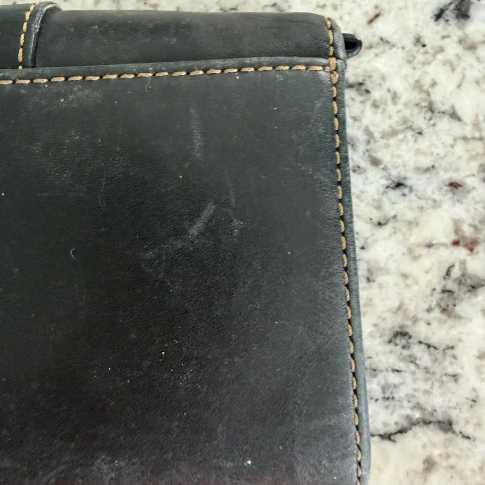 Vintage Coach Soho Black Wallet with Silver Buckle Retro Authentic